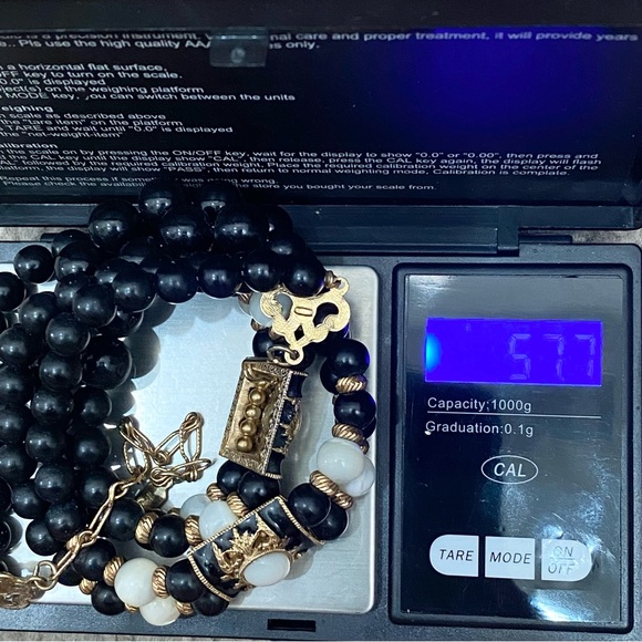 Vintage Signed 1928 2-Strands Black Beads & Cat’s Eye Necklace - Picture 15 of 15